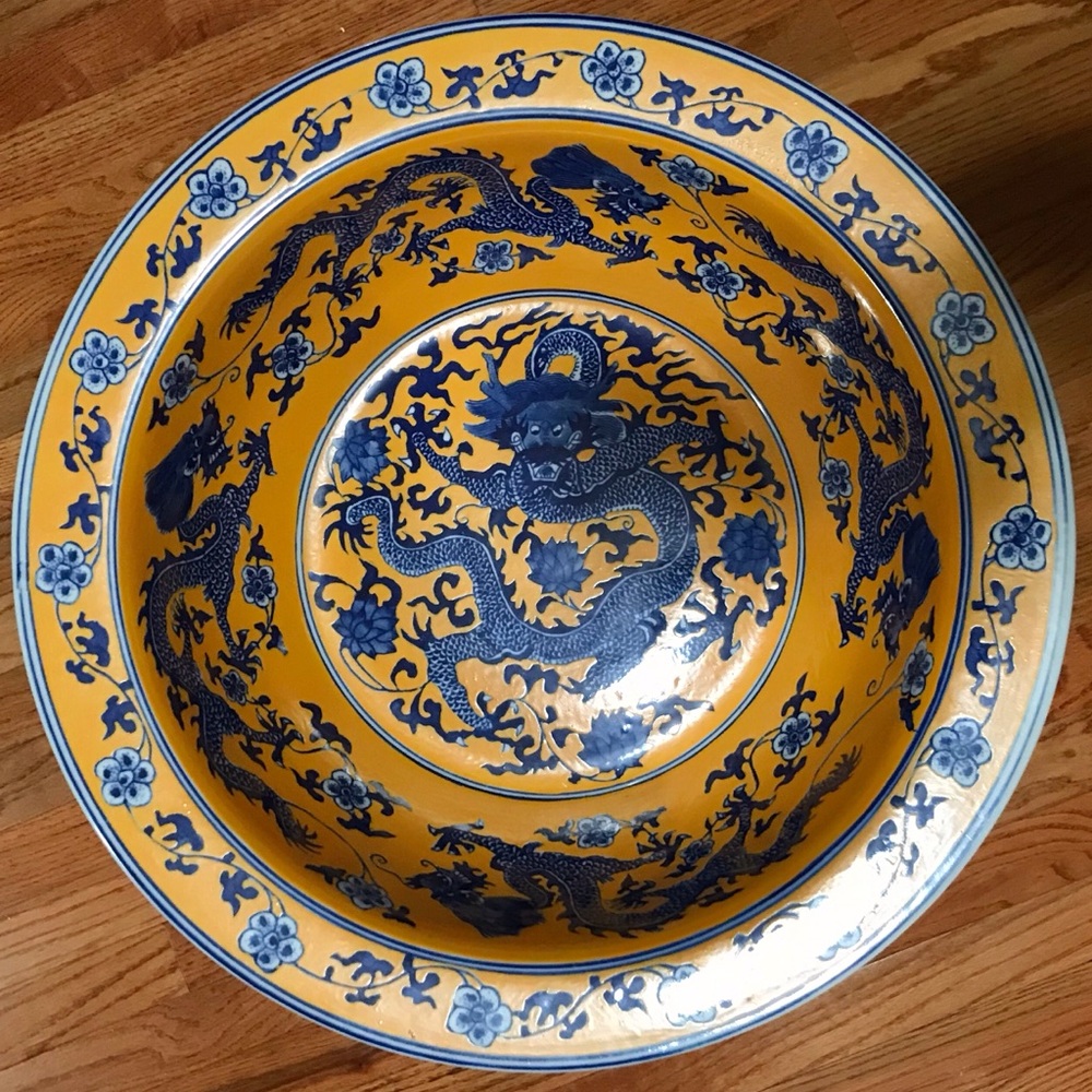 9-Dragon Vintage Bowl, Very Large